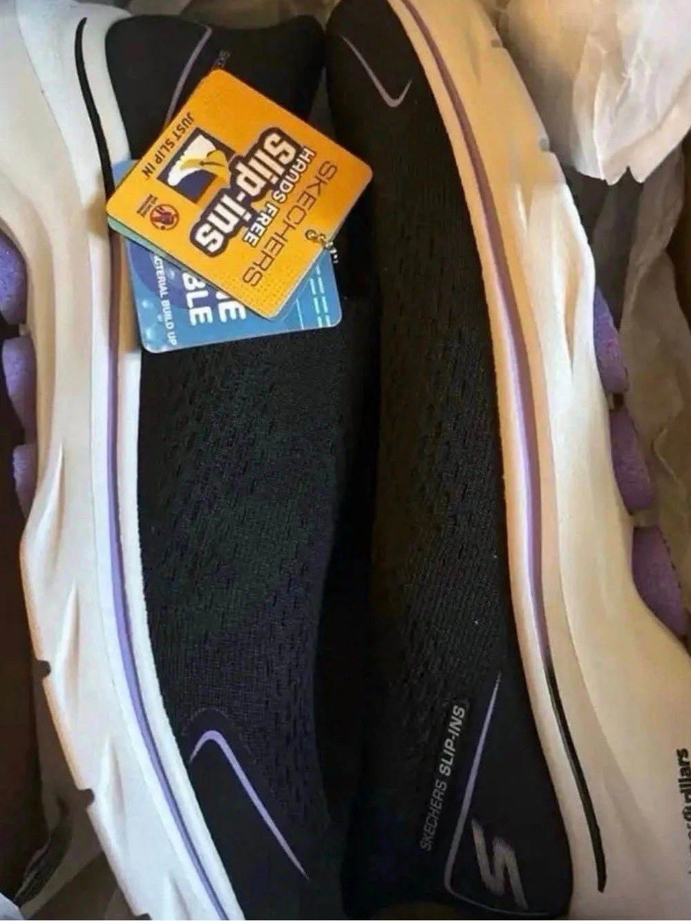 Skechers Women's Black and Lavender Slip-On Sneakers NWT and box